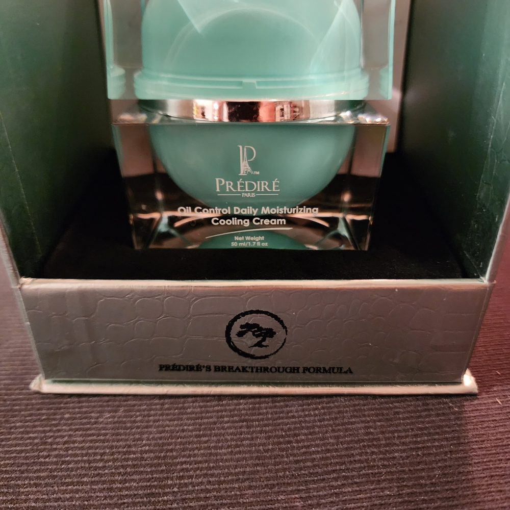 Predire Paris Oil Control Cooling Face Cream Daily Moisturizer Hydrating